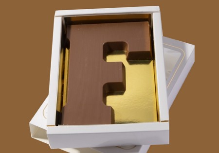 Tosca Chocoladeletter F melk 135 gram