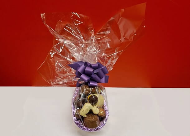 Tosca Halve Chocolade Ei Gevuld Met Bonbon(s)(eieren) 250gr.