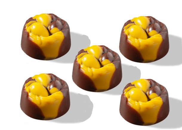 Tosca Vogelnestjes Puur gevuld met Advocaat crème bakje 8 stuks