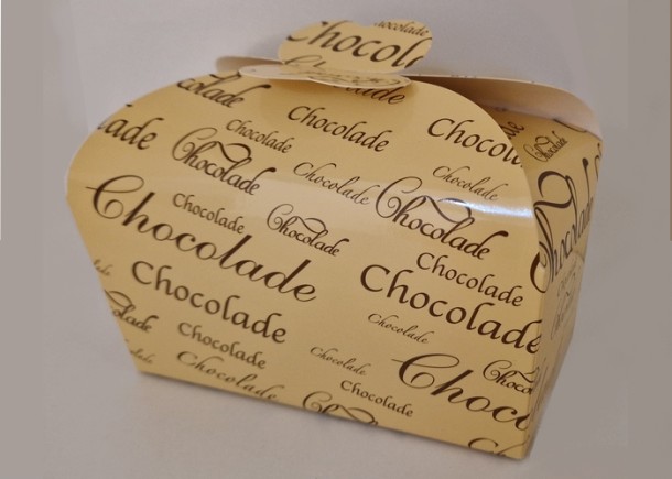 Belgische Bonbons in luxe Beige doos met Bruine opdruk